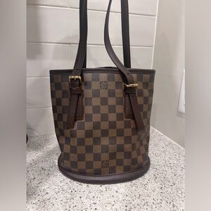 Louis Vuitton Marais Damier Bucket Small